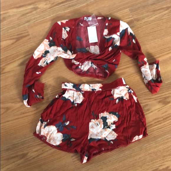 Two piece set - Picture 1 of 1